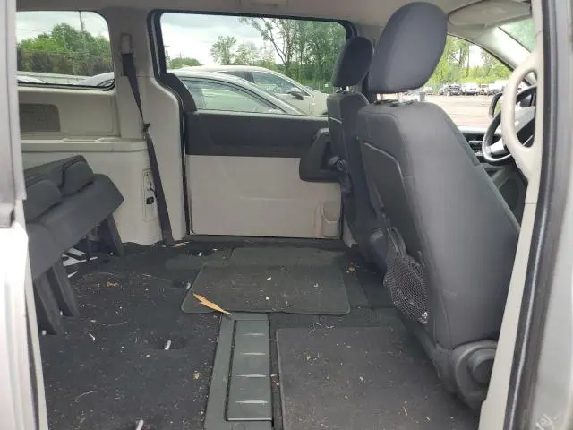 2010 DODGE GRAND CARAVAN SE  