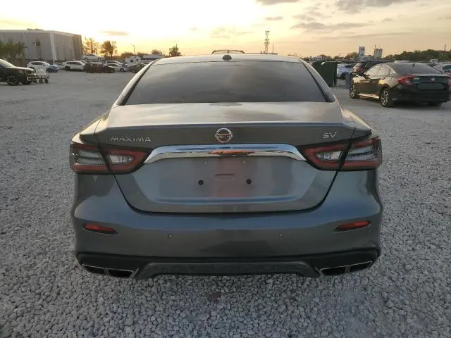 2022 NISSAN MAXIMA SV  