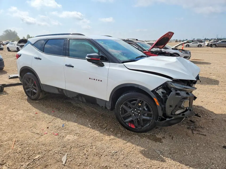 2021 CHEVROLET BLAZER 2LT  