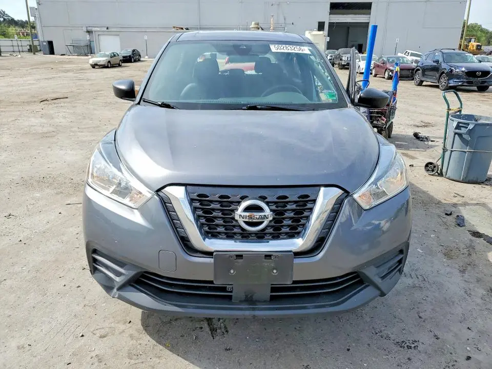 2020 NISSAN KICKS S  