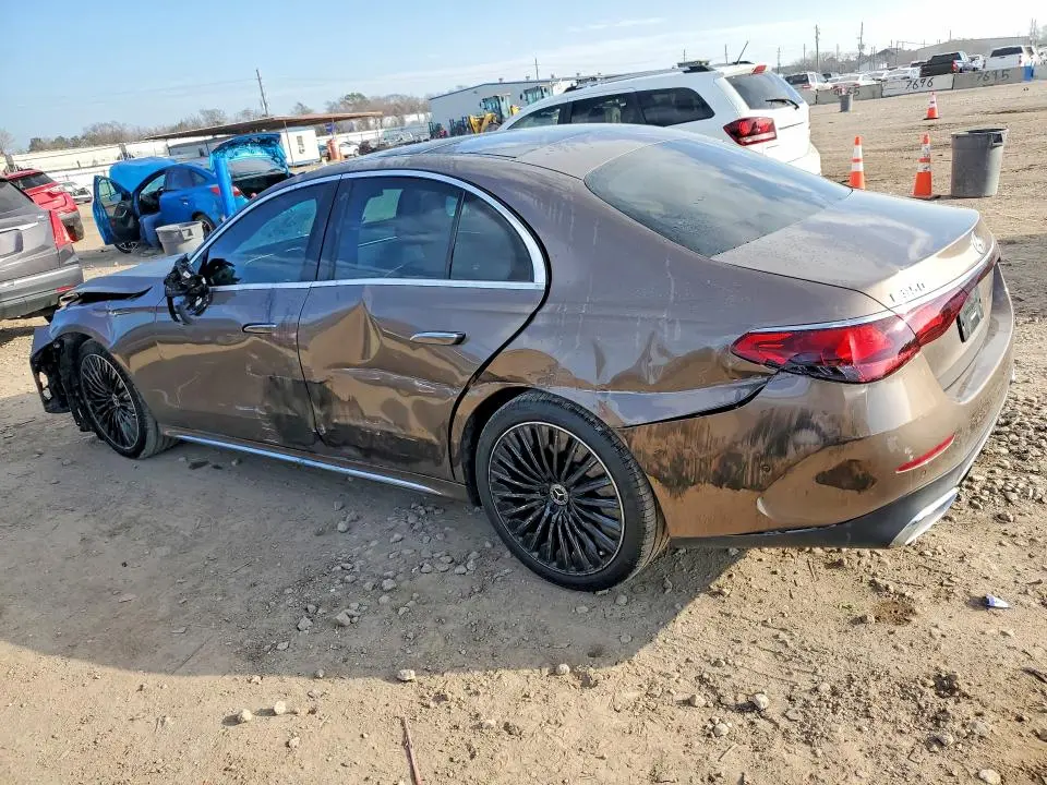 2025 MERCEDES-BENZ E 350  