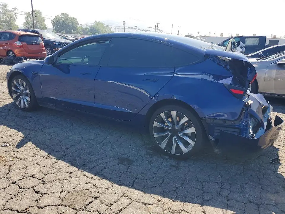 2024 TESLA MODEL 3   