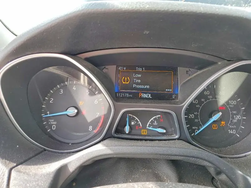 2015 FORD FOCUS SE  