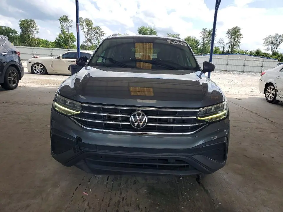2022 VOLKSWAGEN TIGUAN S  