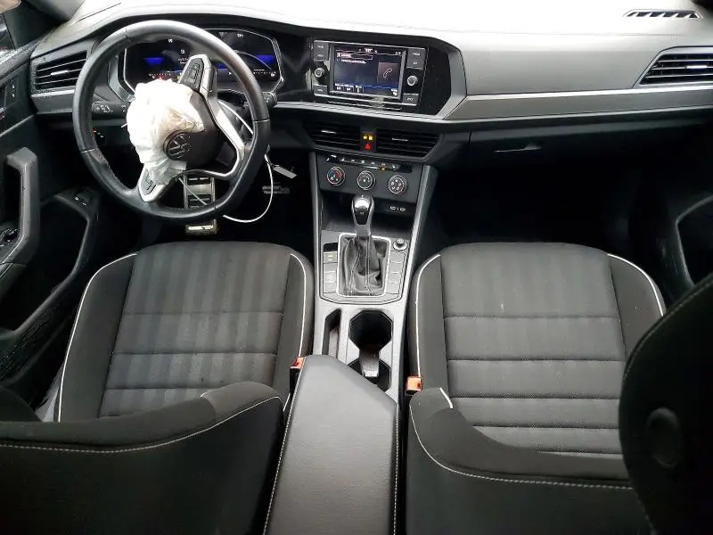 2024 VOLKSWAGEN JETTA SPORT  