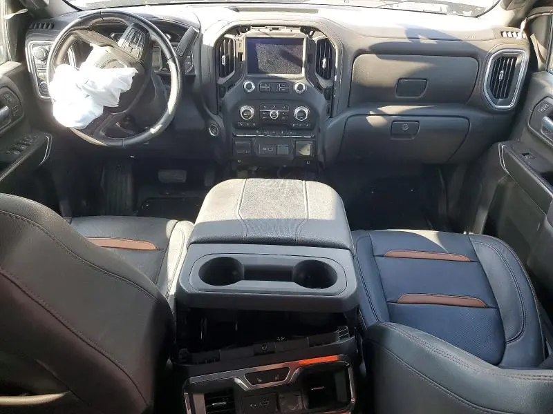 2023 GMC SIERRA K2500 AT4  