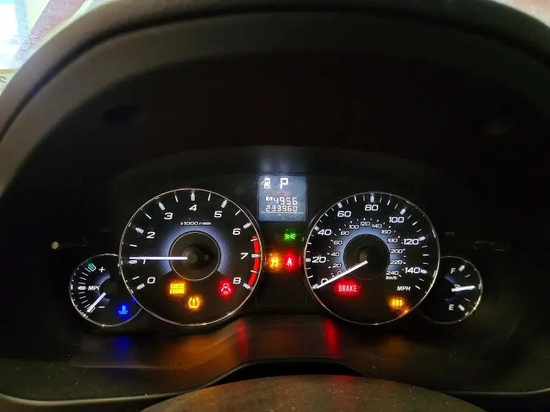 2011 SUBARU OUTBACK 2.5I PREMIUM  