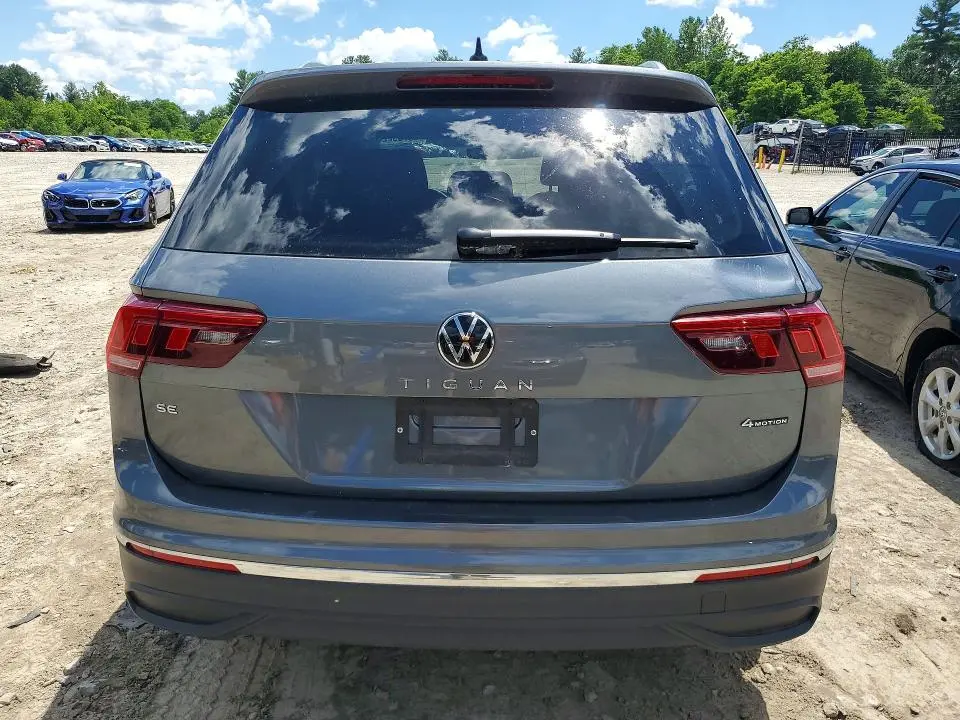 2024 VOLKSWAGEN TIGUAN SE  
