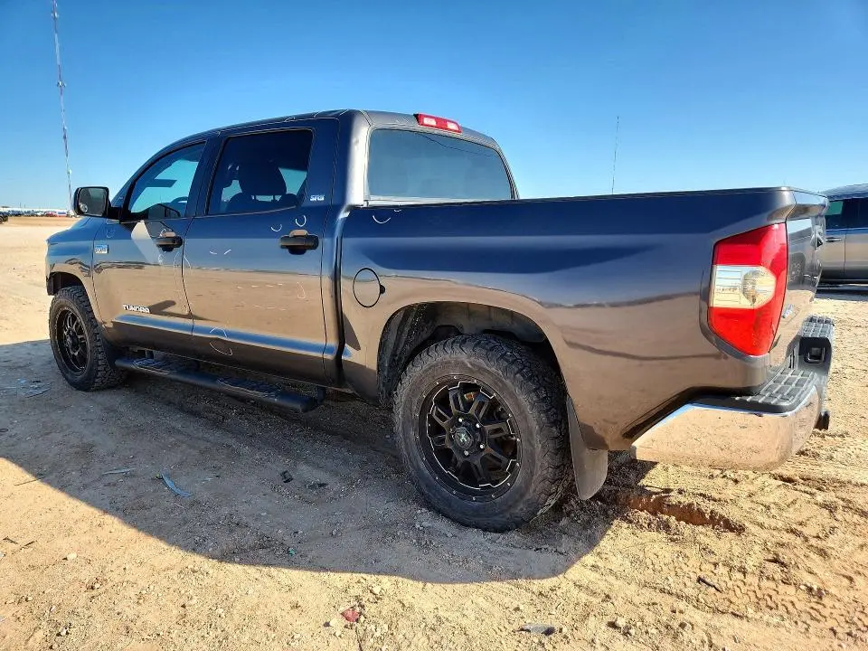 2016 TOYOTA TUNDRA SR5  