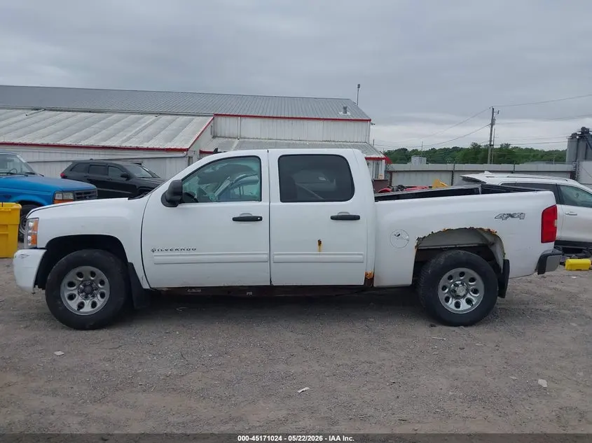 2011 CHEVROLET SILVERADO 1500 LS
