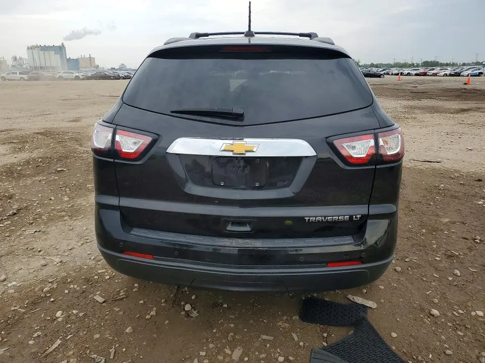 2016 CHEVROLET TRAVERSE LT  