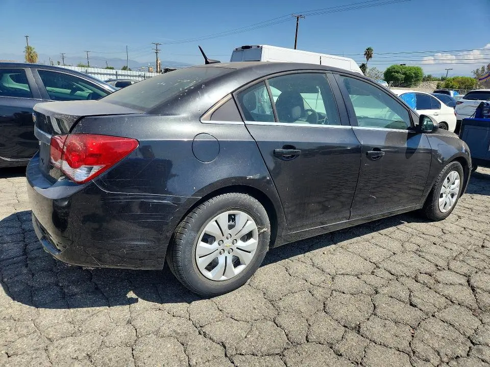 2012 CHEVROLET CRUZE LS  
