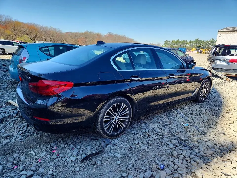 2017 BMW 530 XI  
