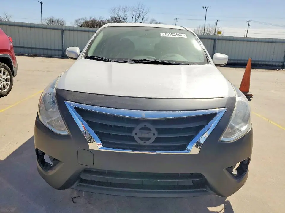 2015 NISSAN VERSA S  