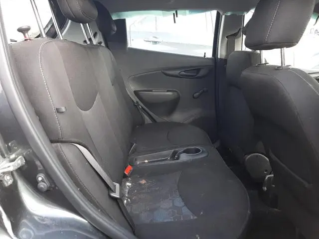 2018 CHEVROLET SPARK LS  