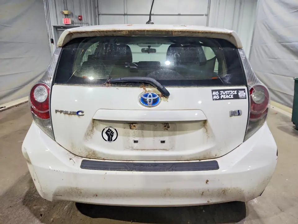 2012 TOYOTA PRIUS C THREE  