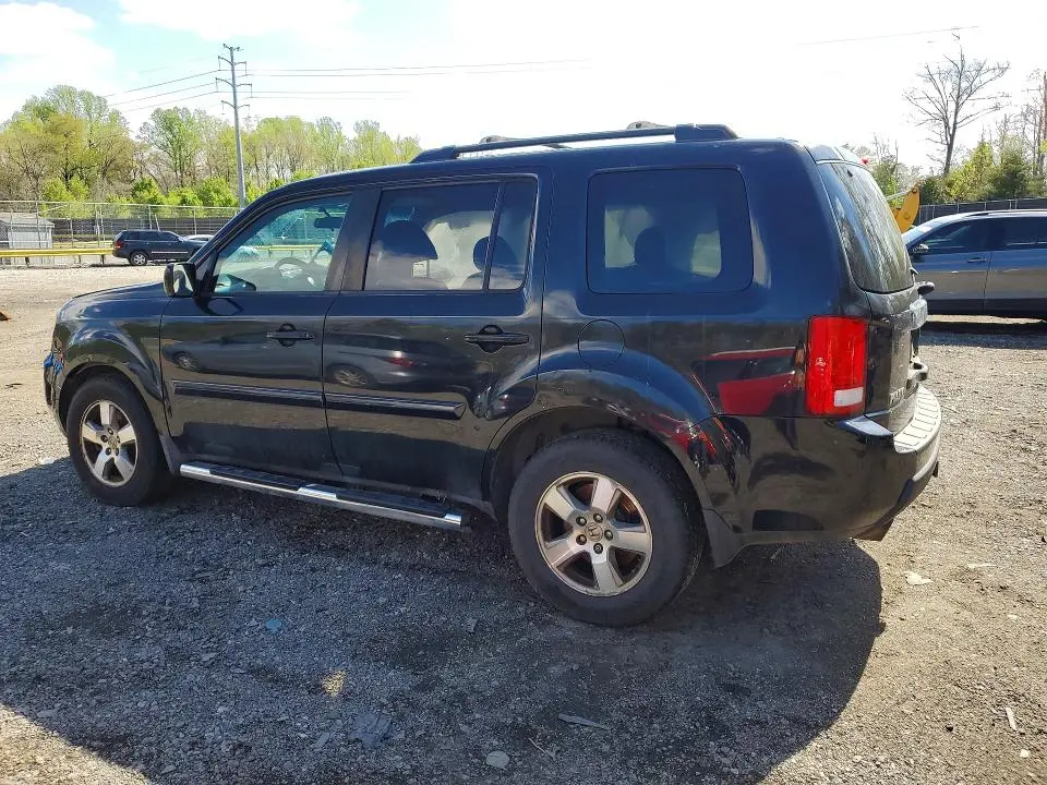 2011 HONDA PILOT EX  