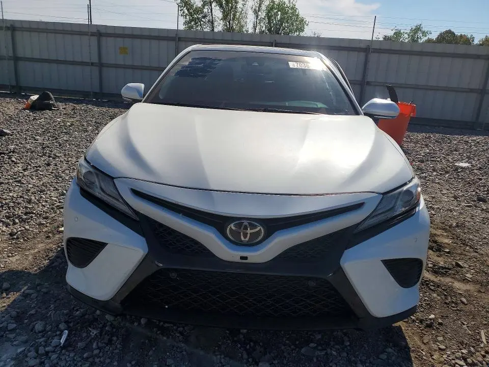 2018 TOYOTA CAMRY XSE  