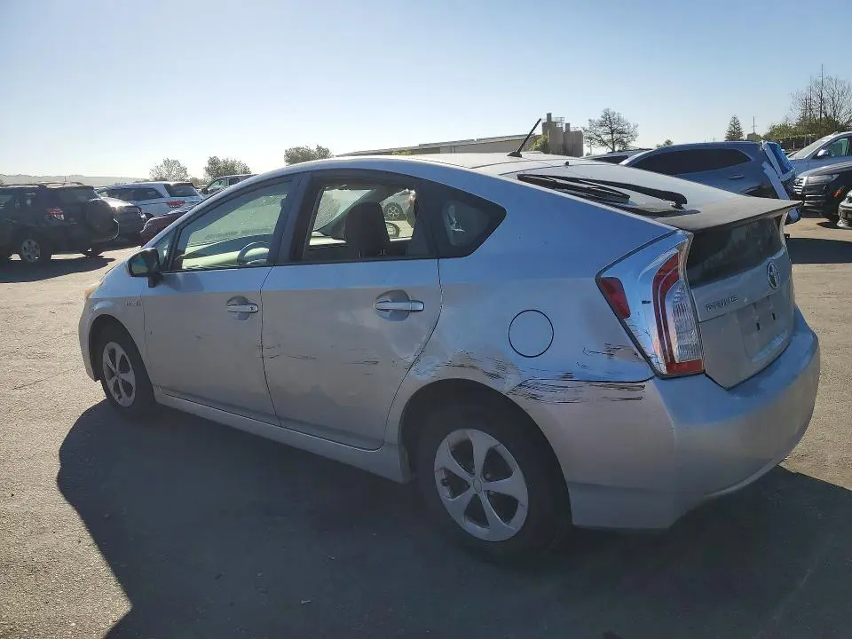 2013 TOYOTA PRIUS TWO  