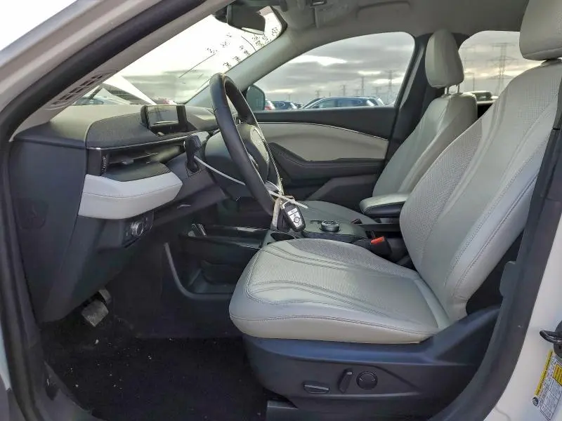 2021 FORD MUSTANG MACH-E PREMIUM  