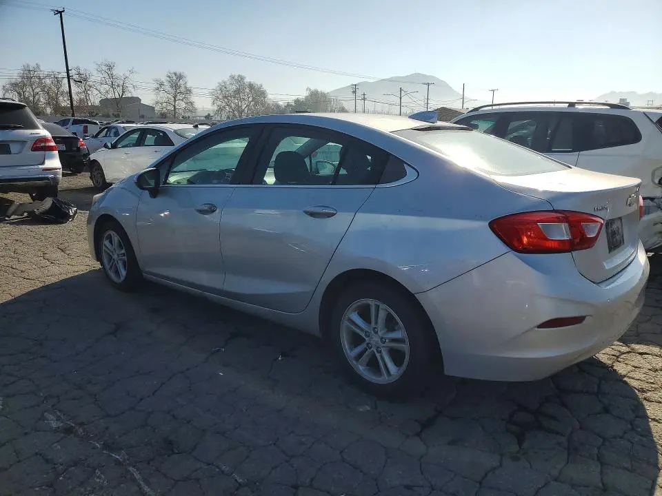 2016 CHEVROLET CRUZE LT  