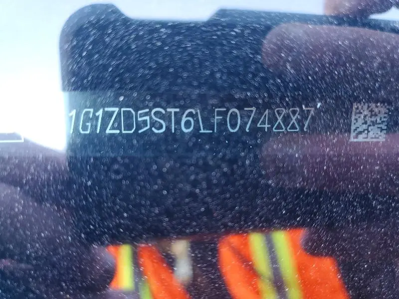 2020 CHEVROLET MALIBU LT  