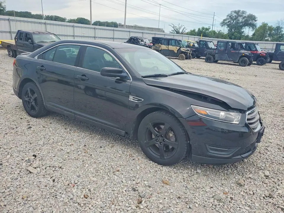 2015 FORD TAURUS SEL  