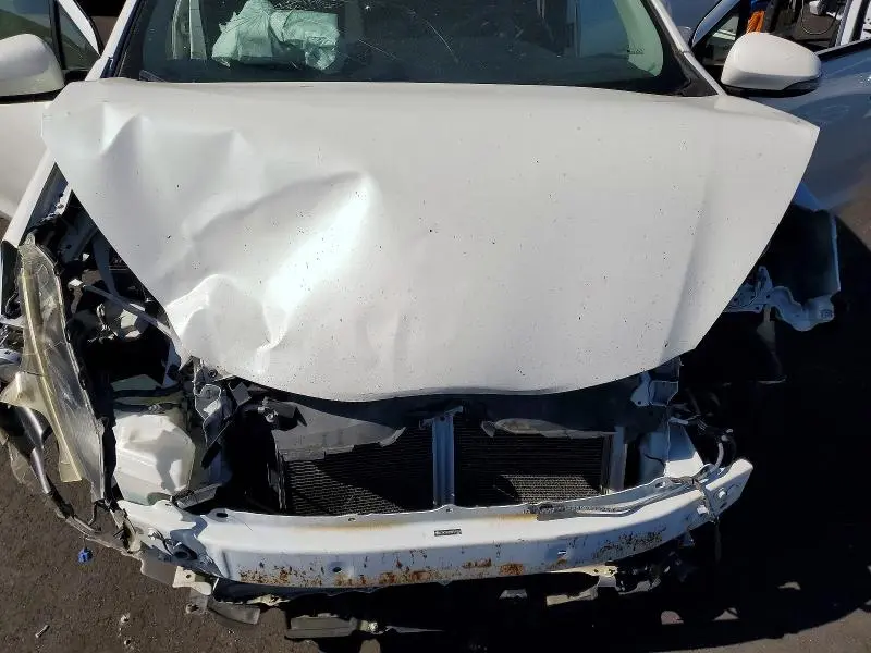 2013 TOYOTA PRIUS C TWO  