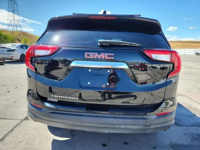2022 GMC TERRAIN SLE  