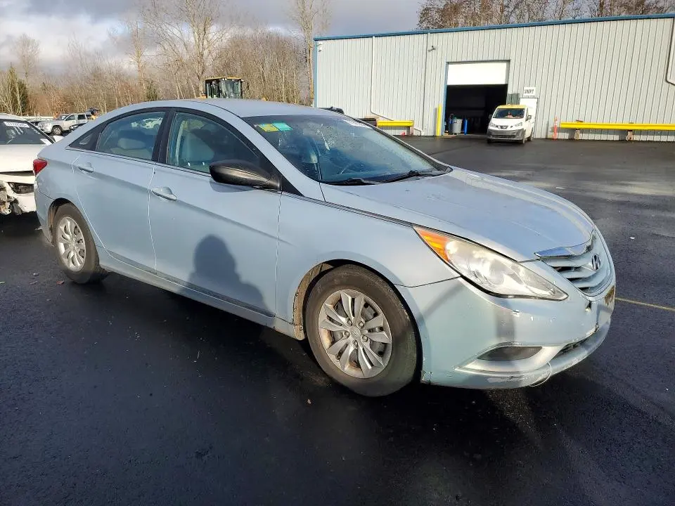 2011 HYUNDAI SONATA GLS  