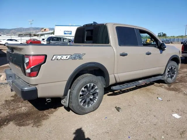 2022 NISSAN TITAN SV  