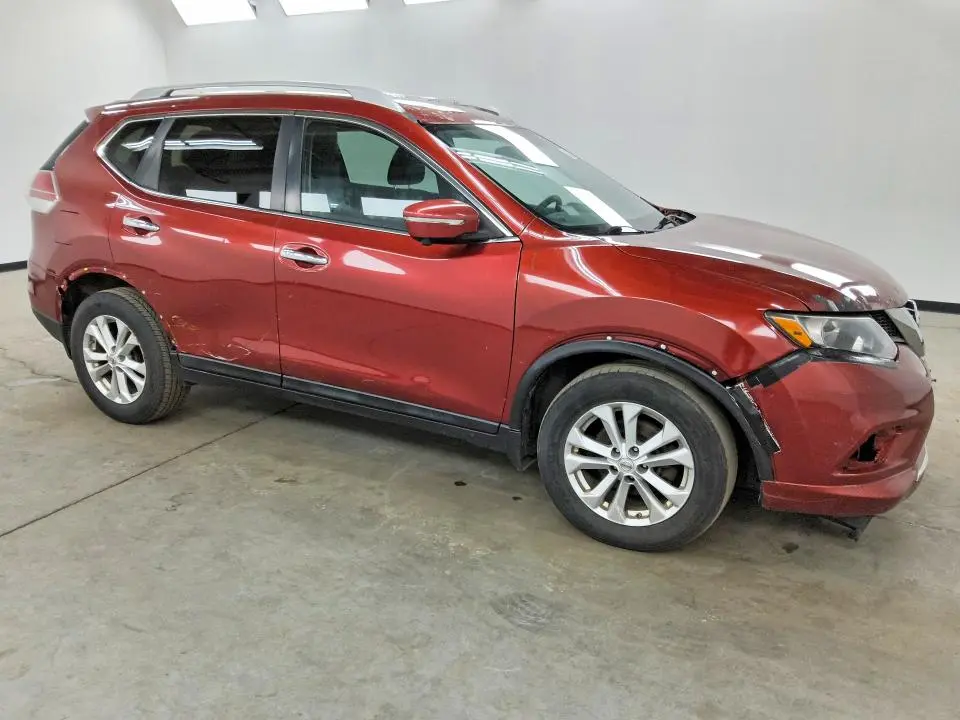 2015 NISSAN ROGUE SV  
