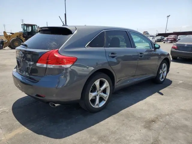 2012 TOYOTA VENZA LE  