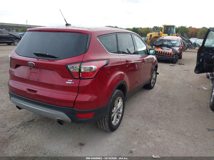 2017 FORD ESCAPE SE