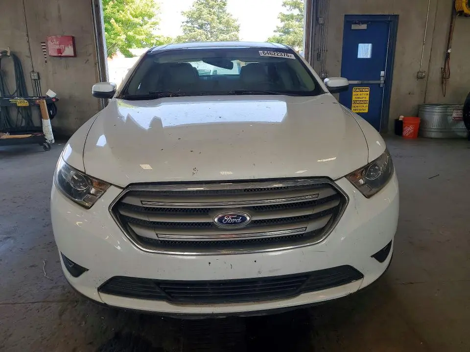 2013 FORD TAURUS SEL  