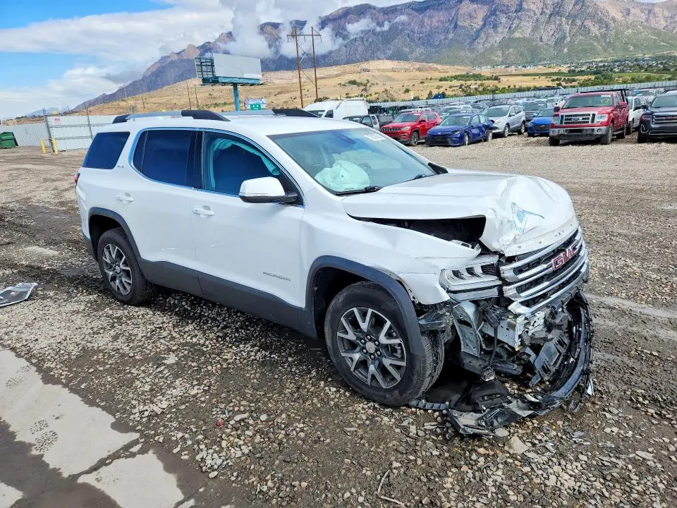 2021 GMC ACADIA SLE  