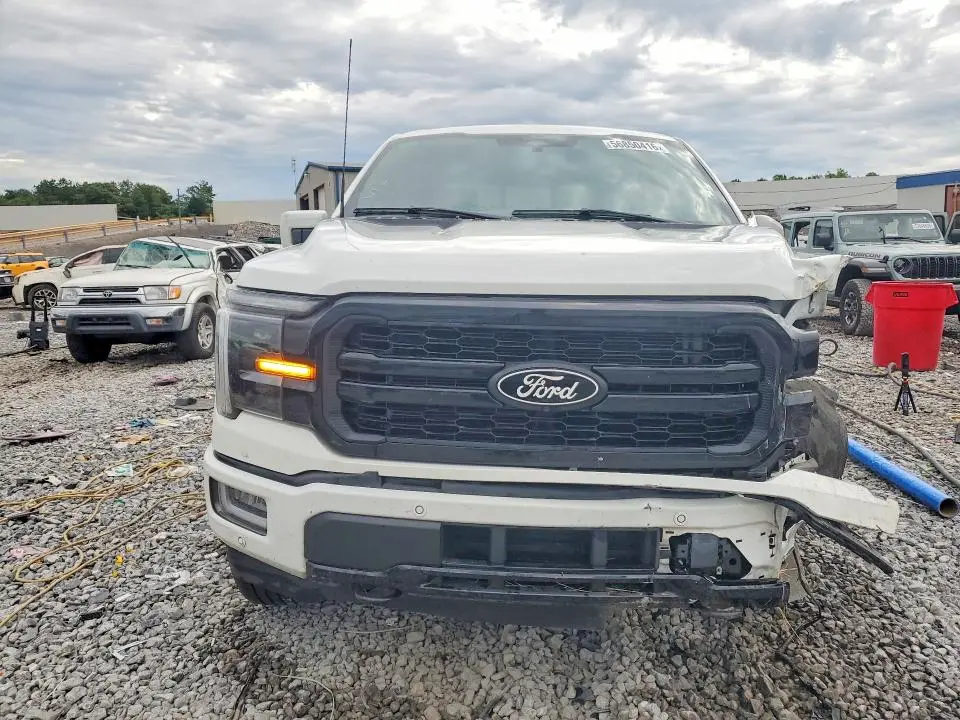 2024 FORD F150 LARIAT  