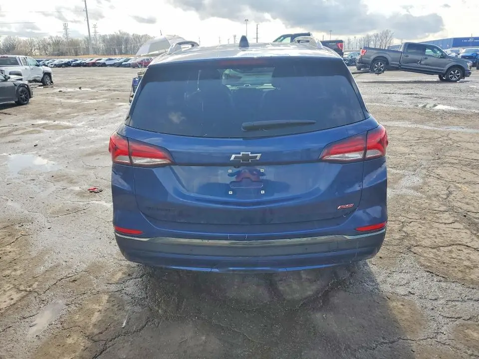 2022 CHEVROLET EQUINOX RS  