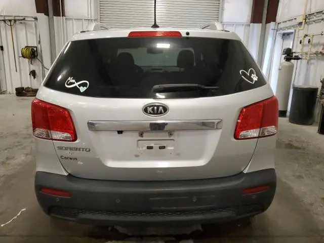 2011 KIA SORENTO BASE  