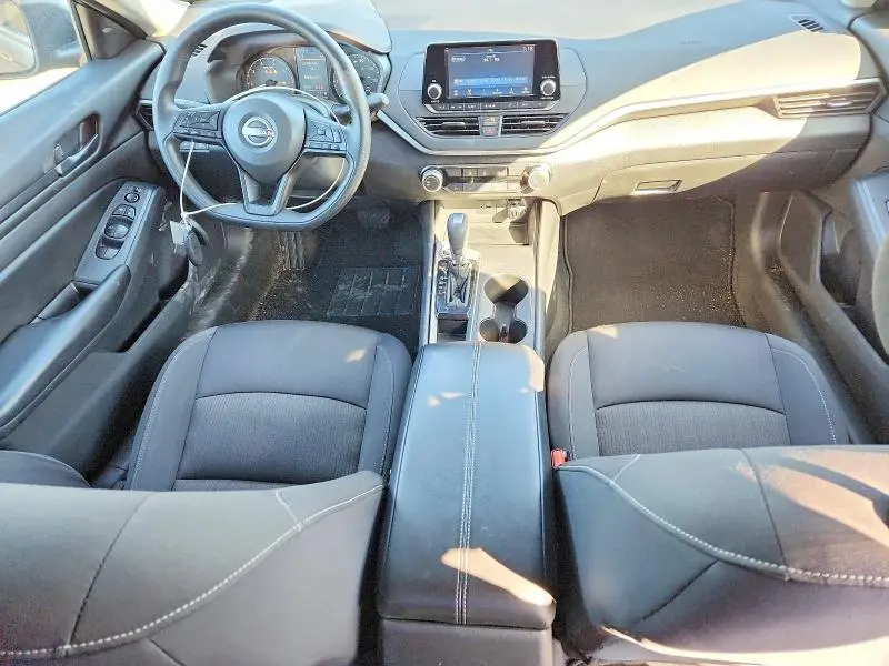 2024 NISSAN ALTIMA S  