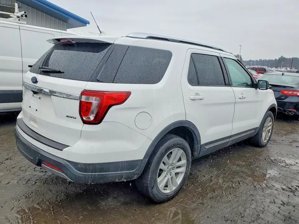 2019 FORD EXPLORER XLT  