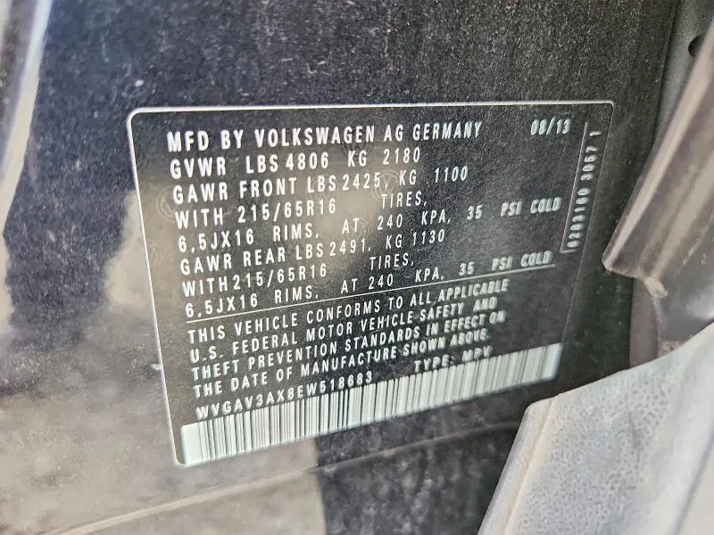 2014 VOLKSWAGEN TIGUAN S  