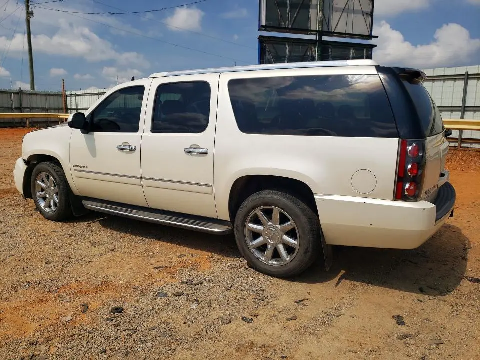 2013 GMC YUKON XL DENALI  