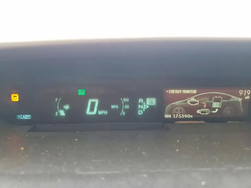 2013 TOYOTA PRIUS TWO  