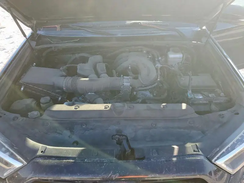 2015 TOYOTA 4RUNNER SR5  