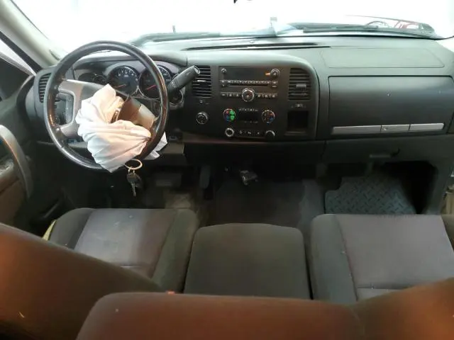 2011 CHEVROLET SILVERADO K1500 LT  