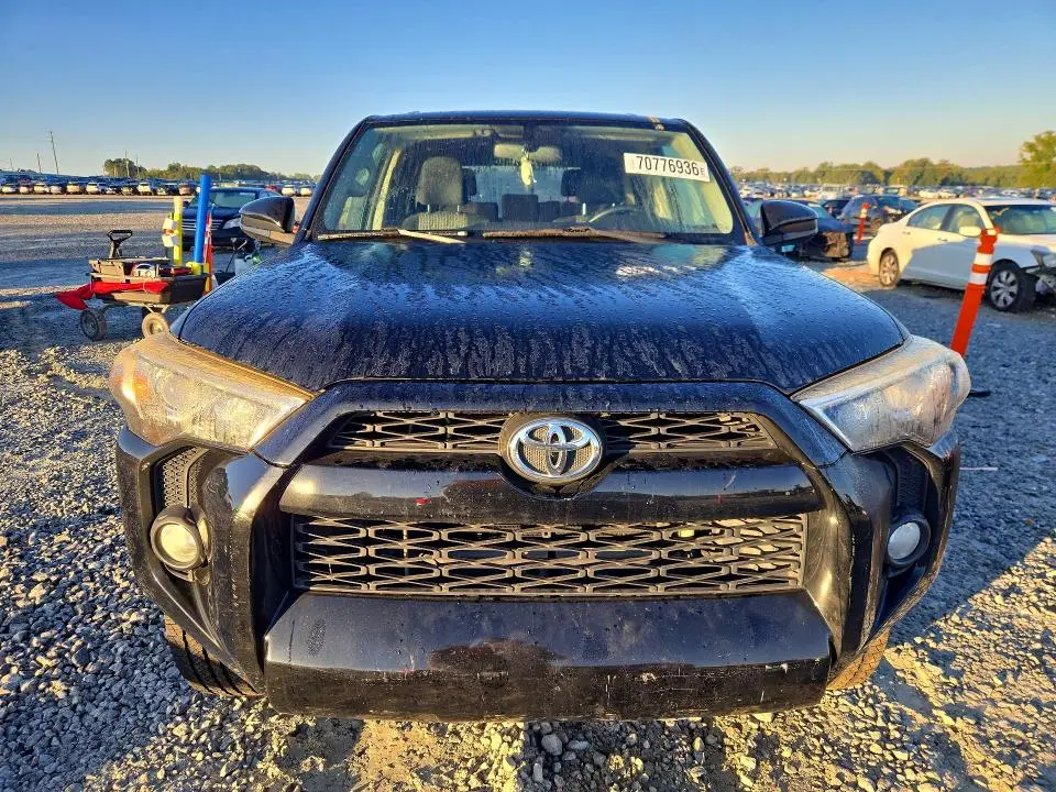 2014 TOYOTA 4RUNNER SR5  