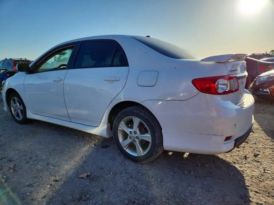 2011 TOYOTA COROLLA   