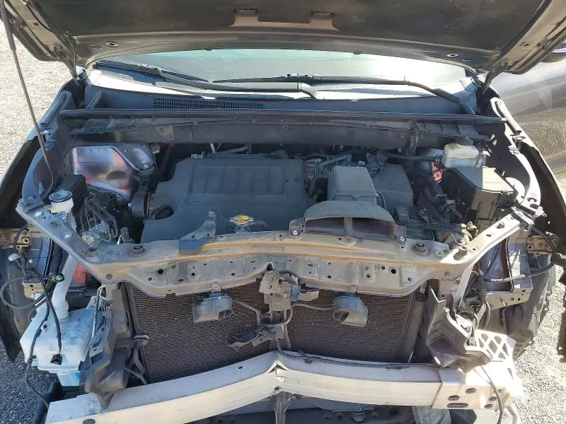 2015 TOYOTA HIGHLANDER LE PLUS  