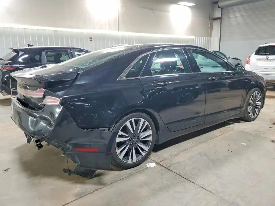 2019 LINCOLN MKZ RESERVE II  